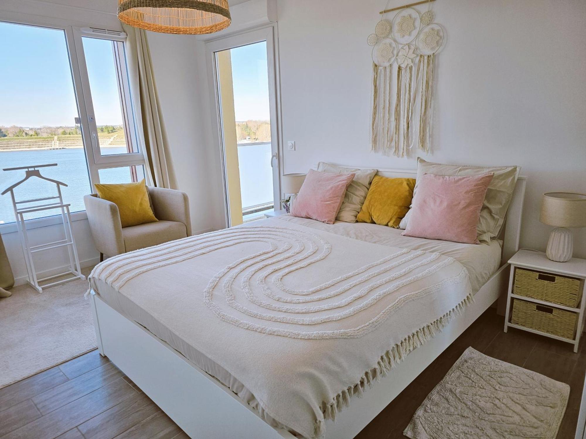Lakeside Provence - Appartement Classe 4 Etoiles, Vue Sur Le Lac, Parking Sous-Sol, Double Clim Монте Екстер'єр фото