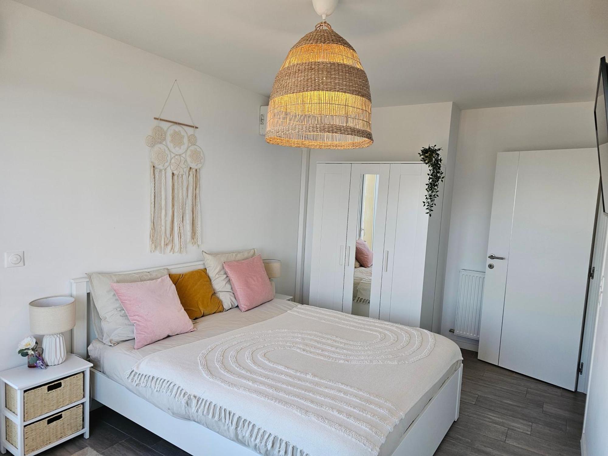 Lakeside Provence - Appartement Classe 4 Etoiles, Vue Sur Le Lac, Parking Sous-Sol, Double Clim Монте Екстер'єр фото