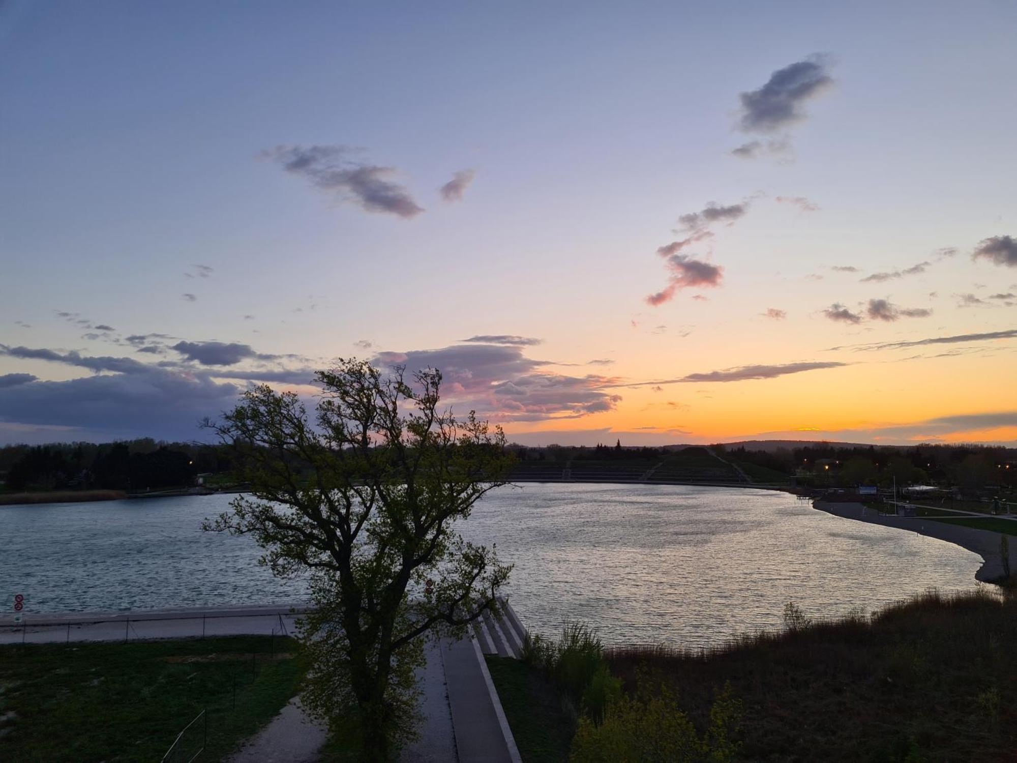 Lakeside Provence - Appartement Classe 4 Etoiles, Vue Sur Le Lac, Parking Sous-Sol, Double Clim Монте Екстер'єр фото