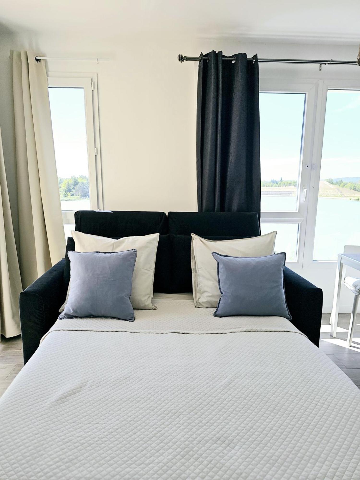 Lakeside Provence - Appartement Classe 4 Etoiles, Vue Sur Le Lac, Parking Sous-Sol, Double Clim Монте Екстер'єр фото
